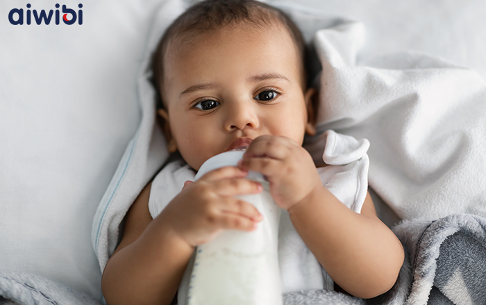 Is It True That Formula-Fed Babies Are More Prone to Constipation?